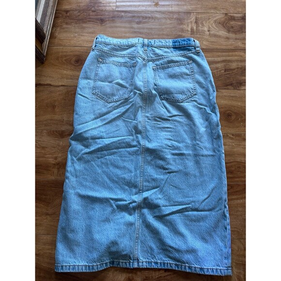 Denim Midi Skirt - Picture 4 of 4